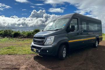 17 Seater Urbania Traveller